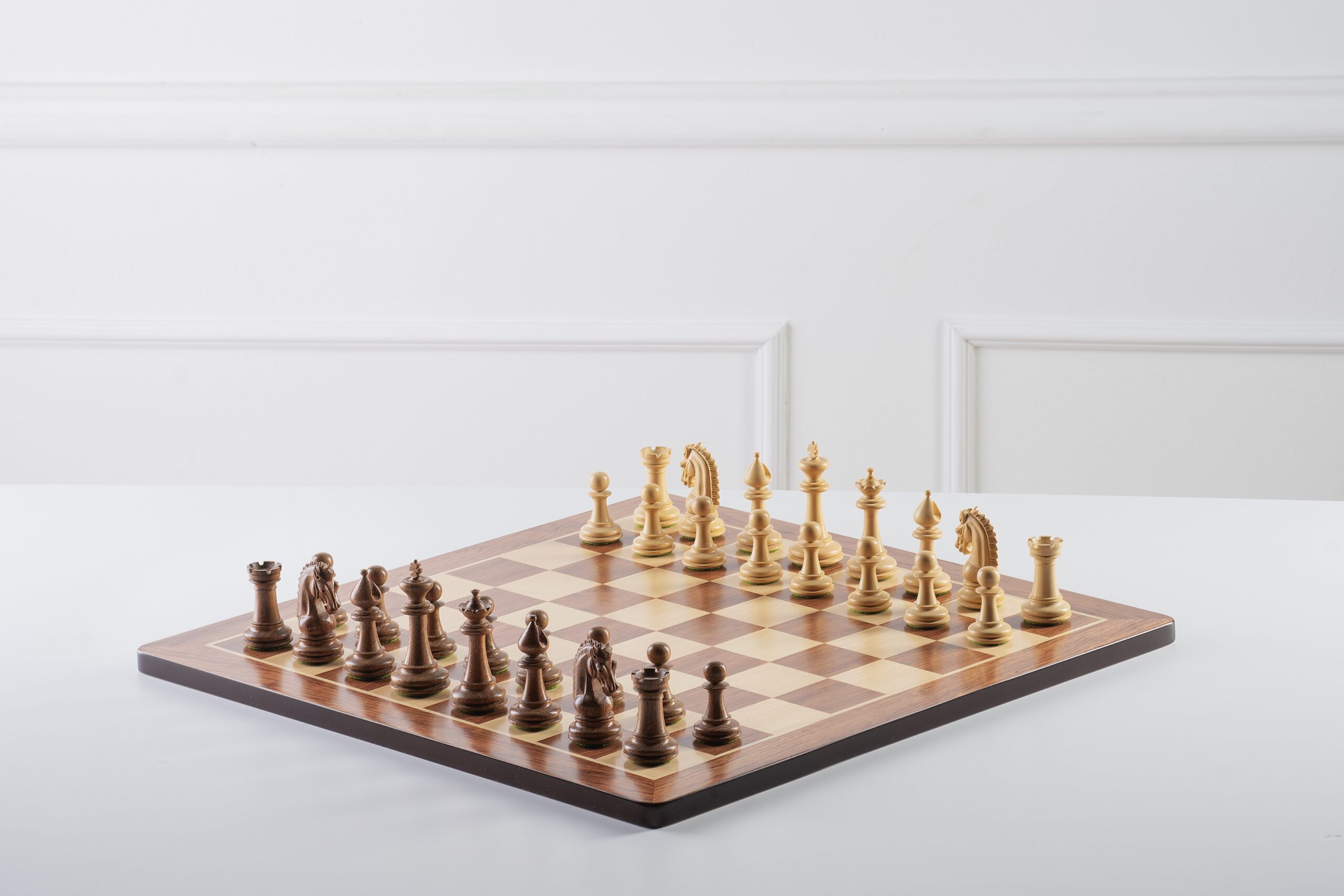 Figury szachowe Sheikh Akacja 3,75 cala