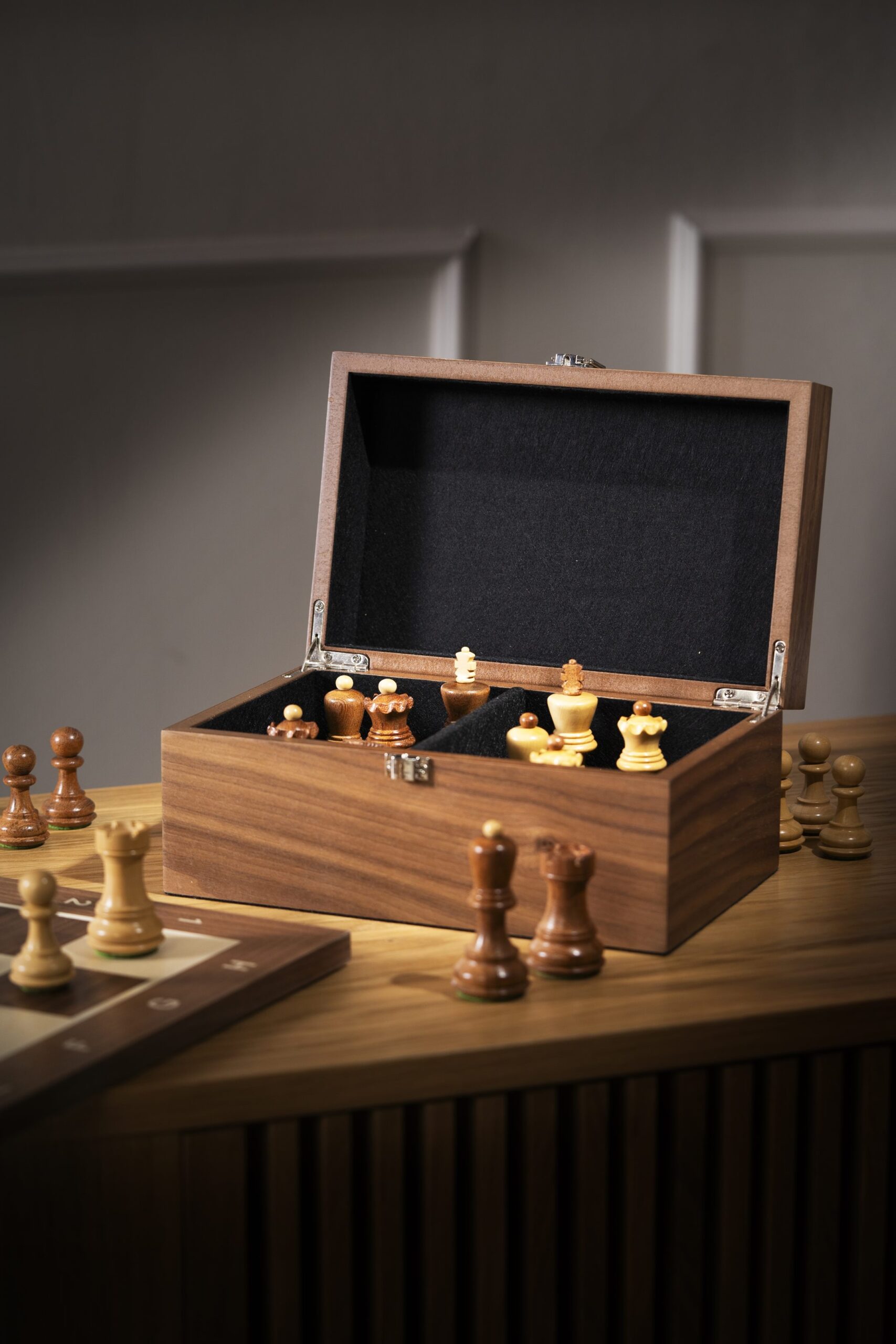 Kuferek na figury 24x15x8,5cm