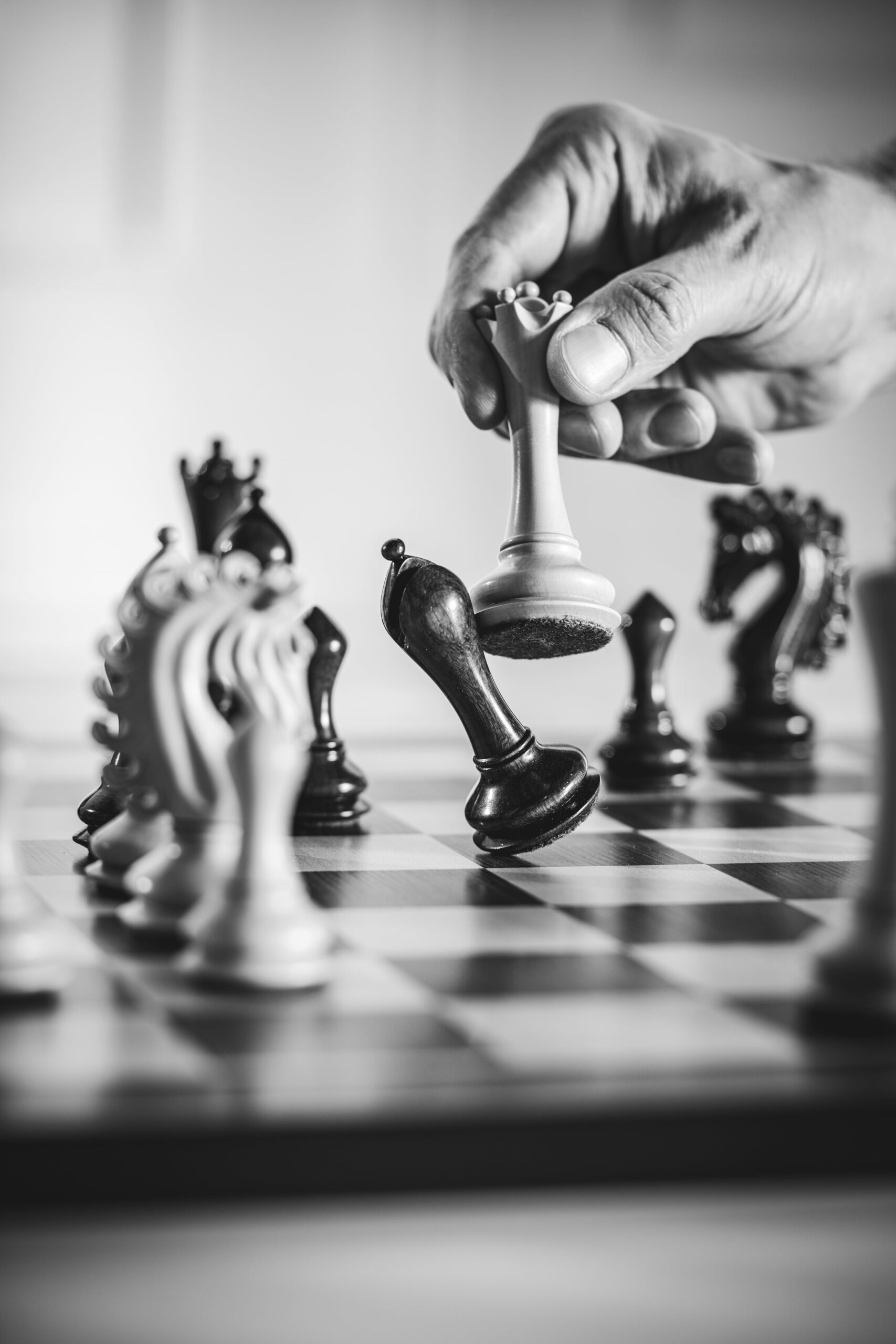 Figury szachowe Empire Paduk 4,25 cala