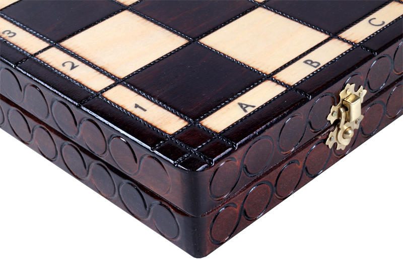 SZACHY KRÓLEWSKIE DUŻE (43,5 x 44 cm)