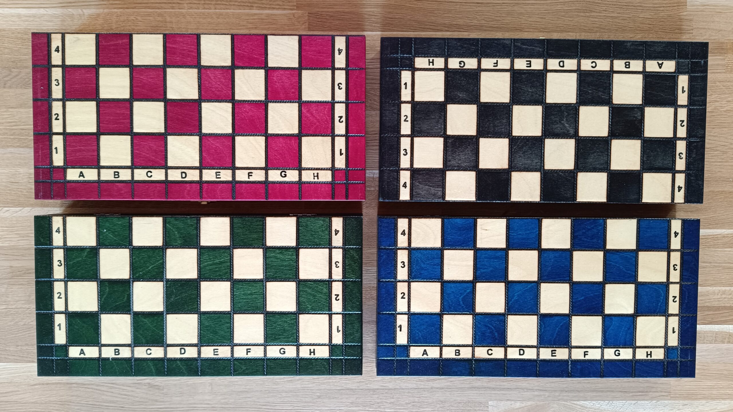 SZACHY PEREŁKA MAŁA z wkładką, kolor niebieski