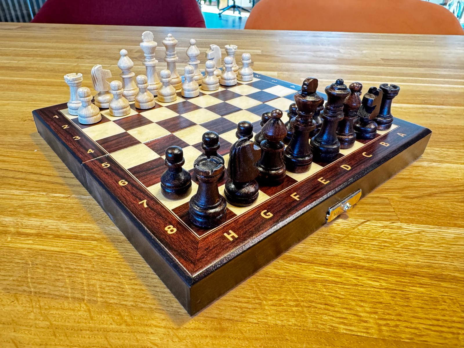 Szachy drewniane szkolne mini 20 cm x 20 cm