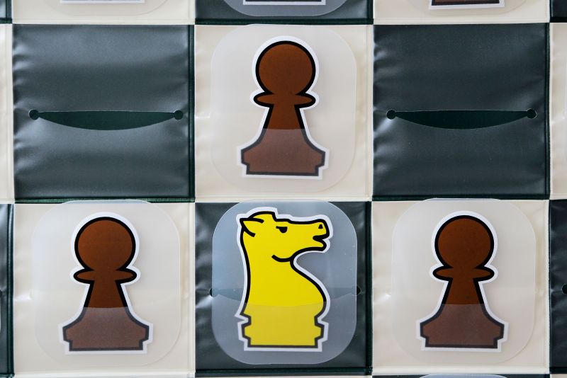 SZACHY DEMONSTRACYJNE ZWIJANE XXL - WTYKANE (szachownica + figury + torba)