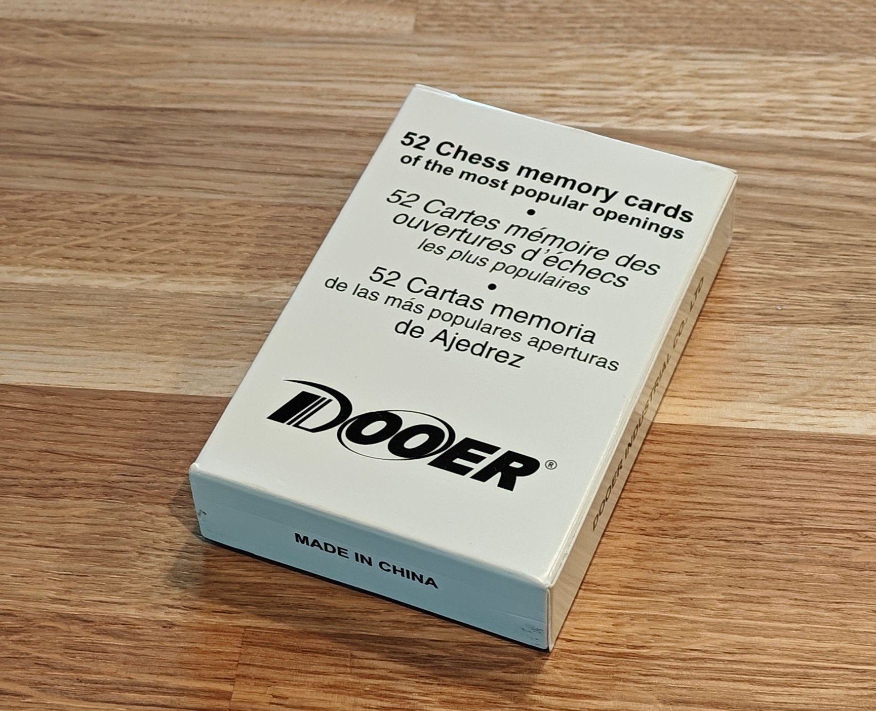 Karty 2 w 1 - klasyczne karty do gry + debiuty szachowe