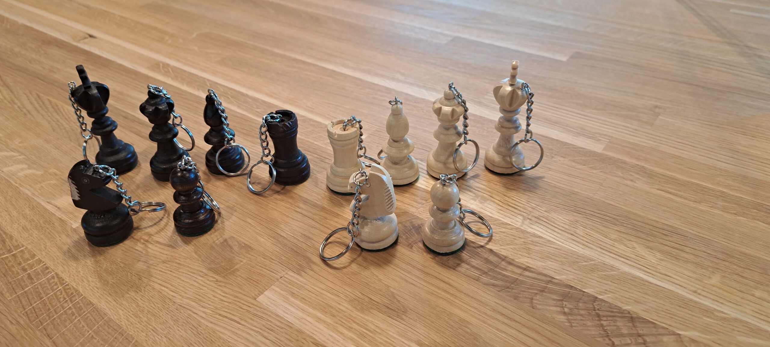 Brelok biała wieża