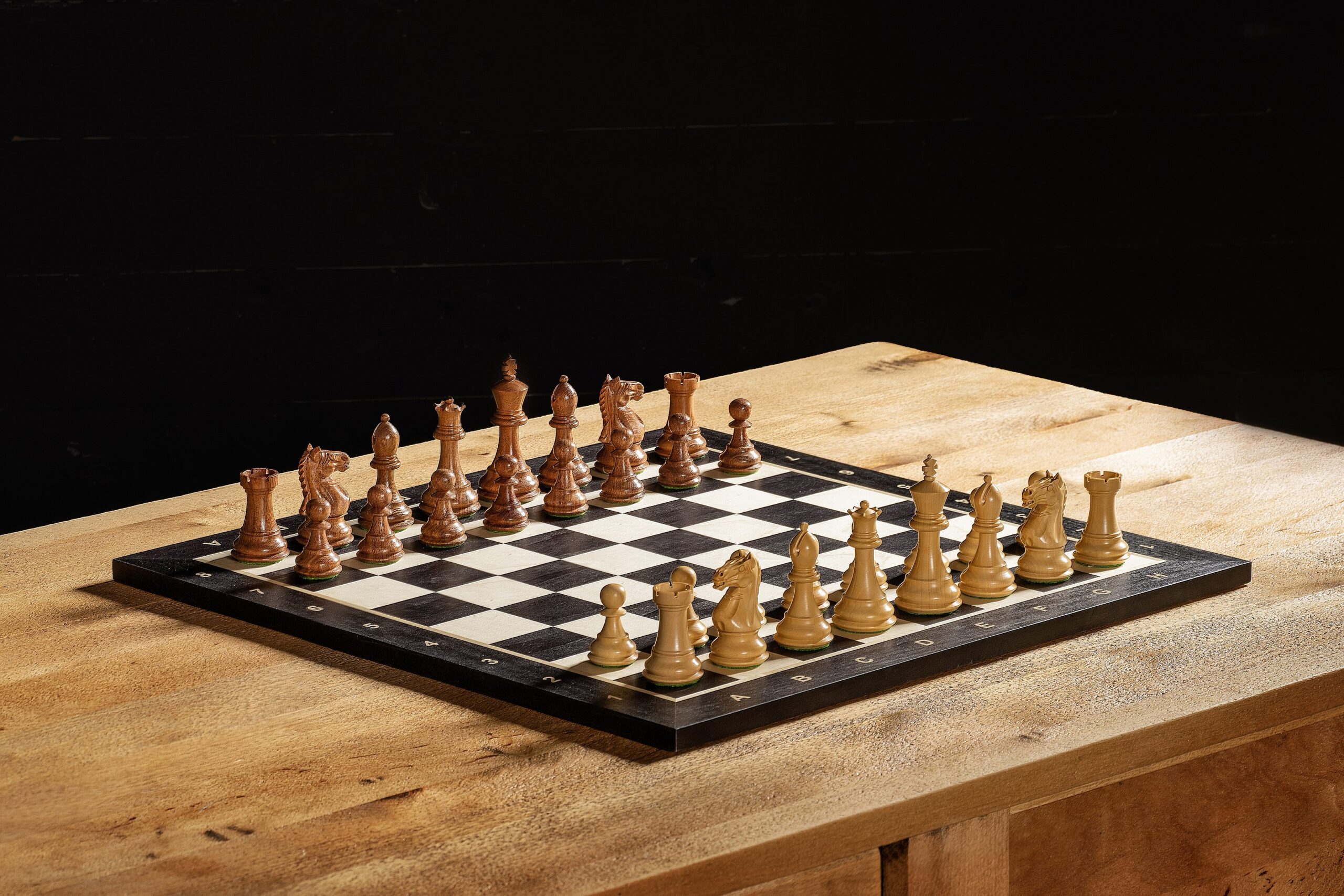 Figury szachowe Supreme Akacja/Bukszpan  3,5 cala