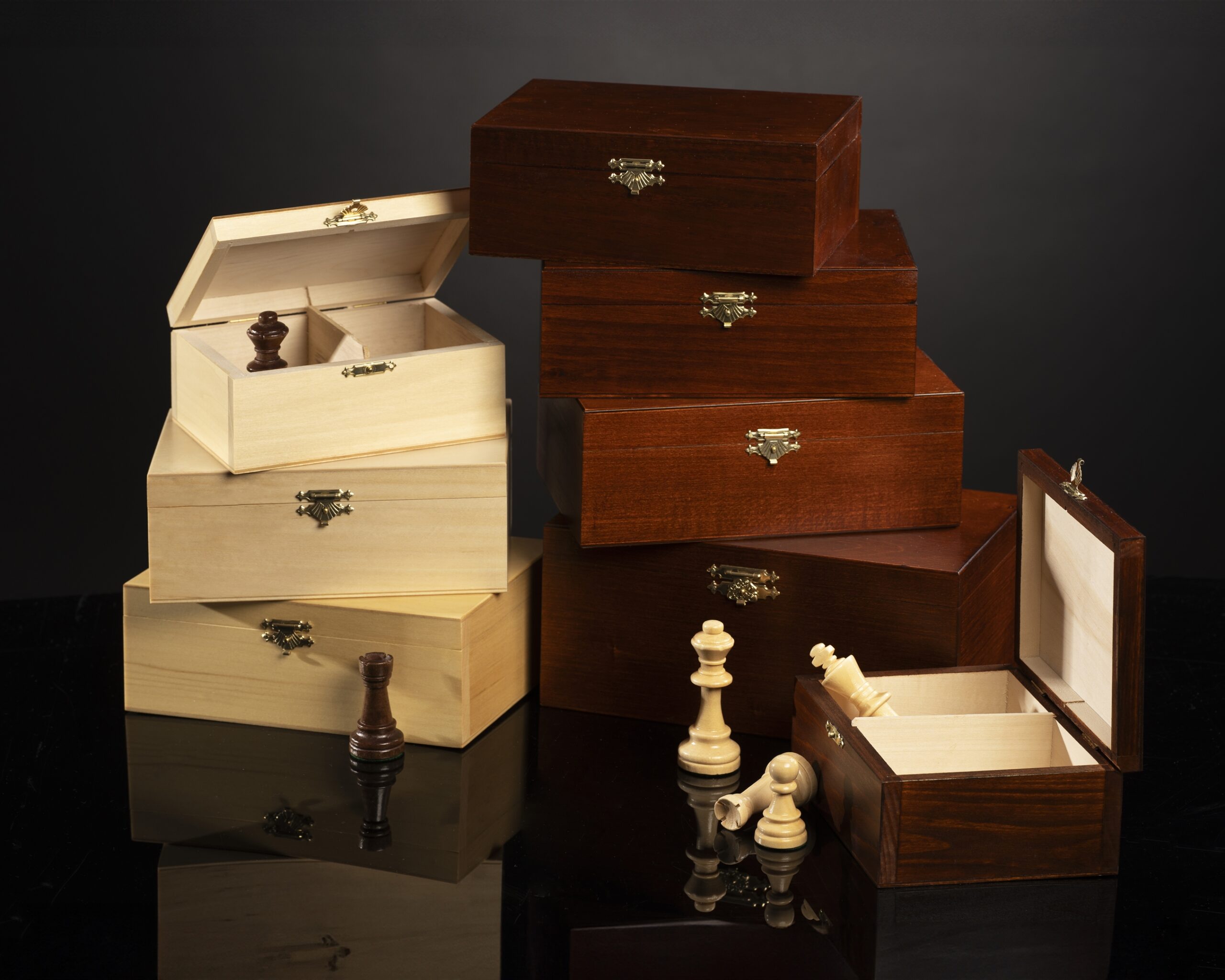 STAUNTON No 4 Drewniana kasetka